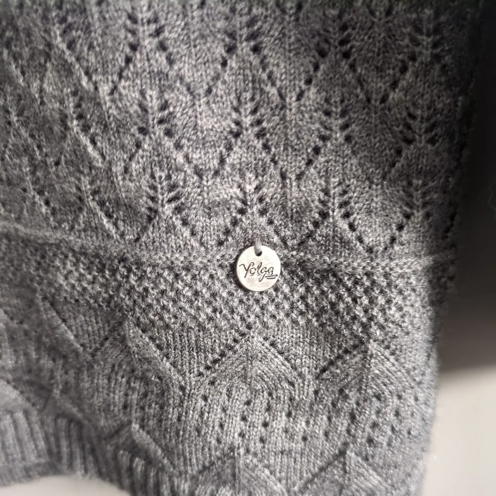 Volga Grey Button Down Pointelle Knit Cardigan Size‎ Medium - Picture 4 of 8